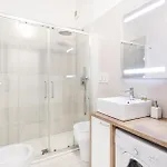 Easylife - - Balbo 10 - Bocconi *