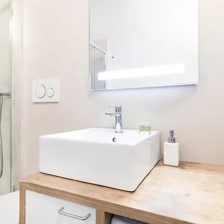 Lägenhet Easylife - - Balbo 10 - Bocconi Milano