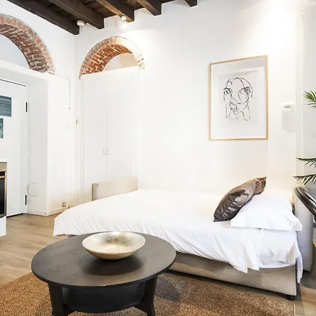 Easylife - - Balbo 10 - Bocconi Milánó